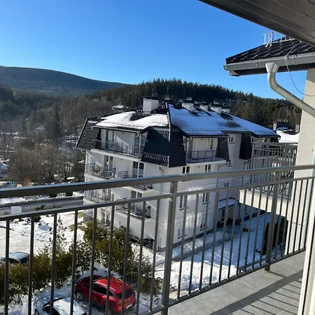 Esensja Iii Apartmán