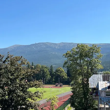 Apartment Esensja Iii *