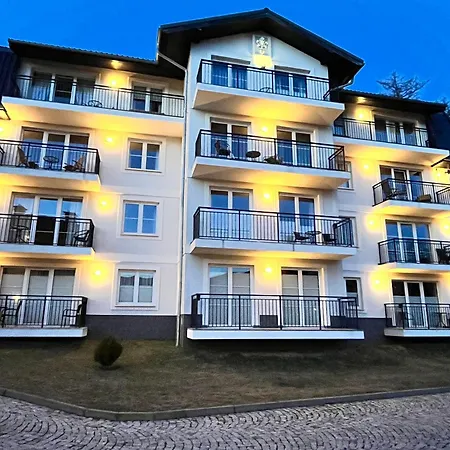 Apartment Esensja Iii *